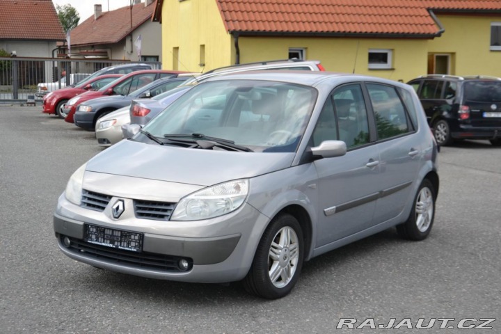 Renault Scénic 1,6 Dynamique TOP výbava 2005