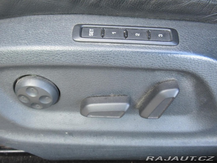 Škoda Yeti 2,0 DSG Elegance, alkant 2014