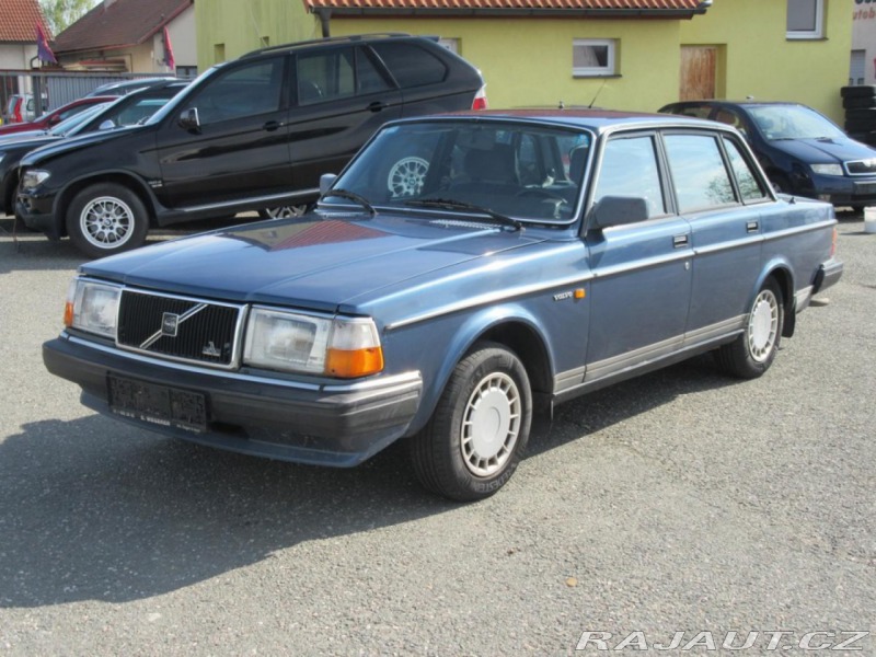 Volvo Ostatní modely 240 GL 2,3