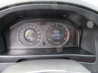 Volvo V70 1,6 Momentum, servisní kn 2009