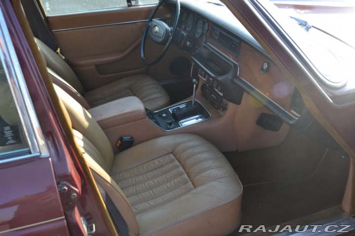 Jaguar XJ6 4,2 II.serie TOP stav 1978