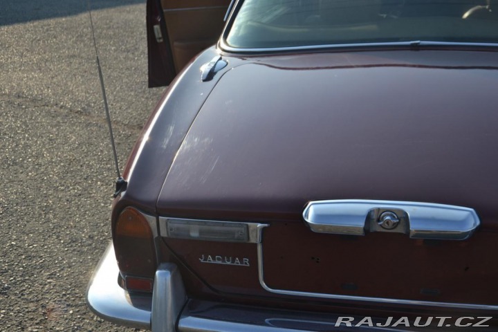 Jaguar XJ6 4,2 II.serie TOP stav 1978