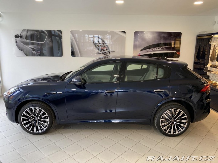 Maserati Grecale Grecale Modena 330 HP 2023