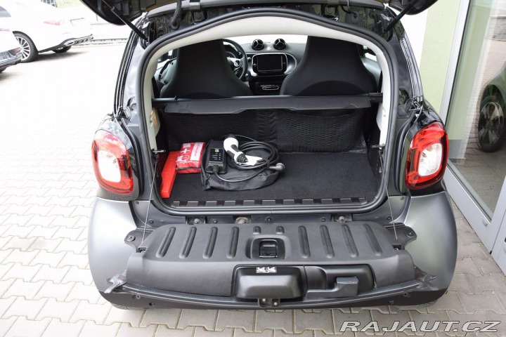 Smart Fortwo EQ 60kW REZERVACE 2021