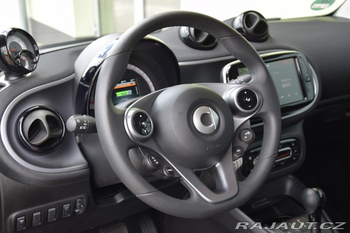 Smart Fortwo EQ 60kW REZERVACE 2021