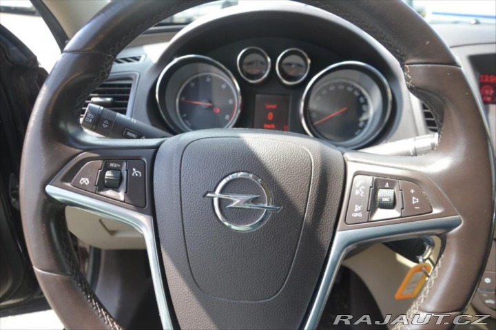 Opel Insignia 2,0 CDTI 2011