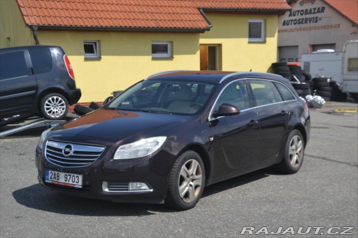 Opel Insignia 2,0 CDTI 2011