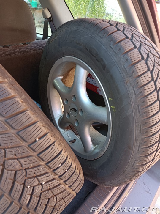 Mazda Tribute 2003
