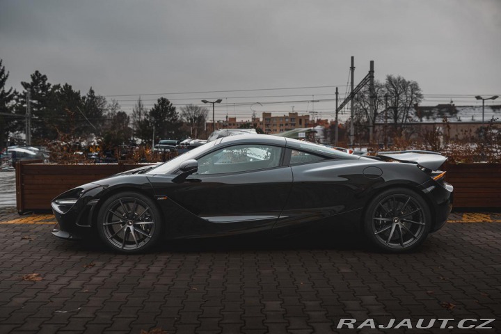 McLaren 720S 2020