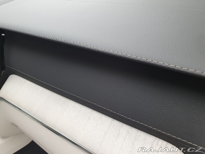 Volvo XC60 B4 AWD INSCRIPTION 2022