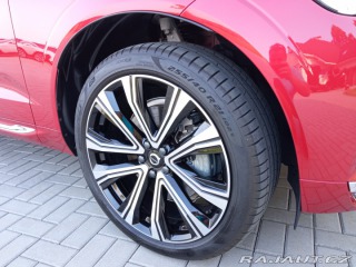 Volvo XC60 B4 AWD INSCRIPTION 2022