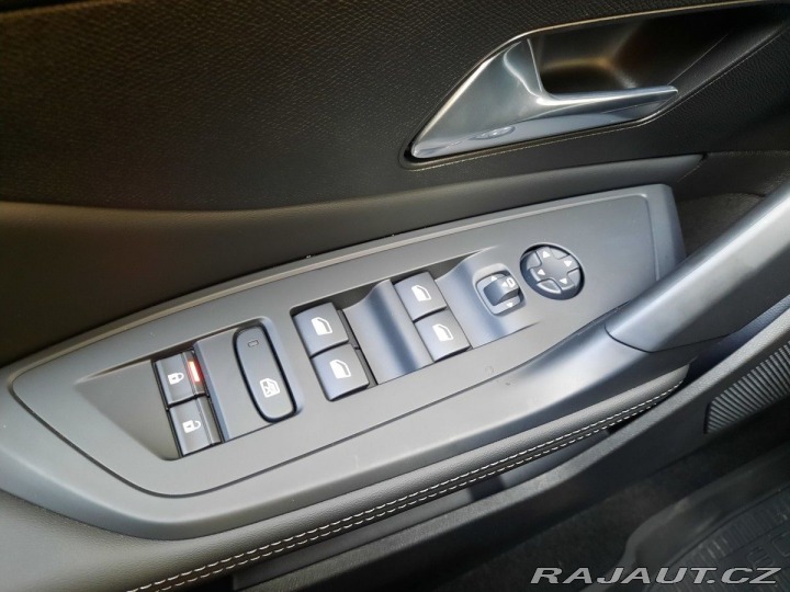 Peugeot 308 SW ALLURE 1.2 PT 130k EAT 2025