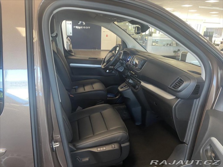 Peugeot Traveller ALLURE e-TRAVELLER 100kw 2023