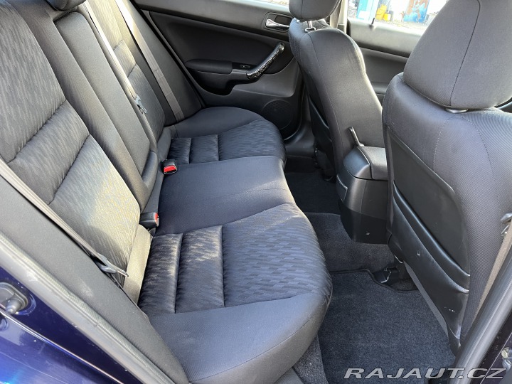 Honda Accord 2.4i -VTEC Executive 2003