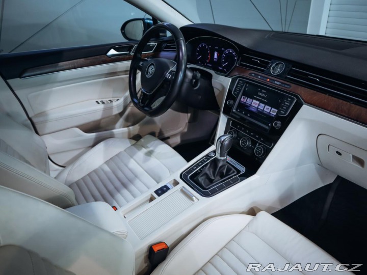 Volkswagen Passat 2.0TSI Highline 4M DSG 2017