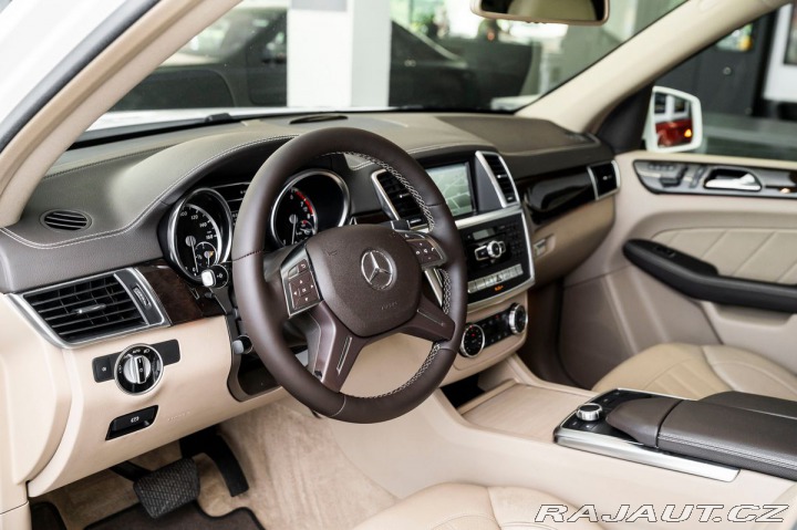 Mercedes-Benz GL 450/Keyless/Kamera/Airmat 1800