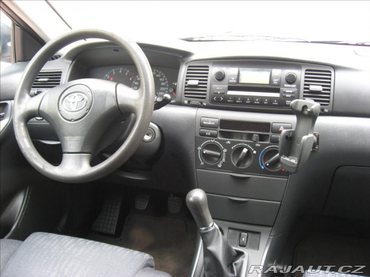 Toyota Corolla 2,0 D-4D 90PS  Linea Sol 2004