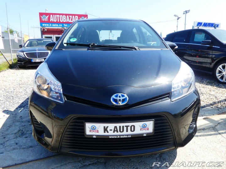 Toyota Yaris 1.5iHSD 55kW Rezervovano 2012