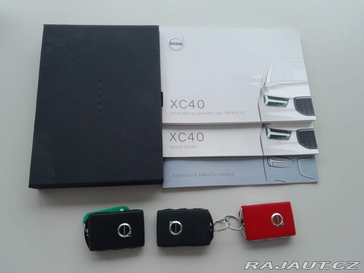Volvo XC40 D3 2.0L 150 HP MOMENTUM P 2020