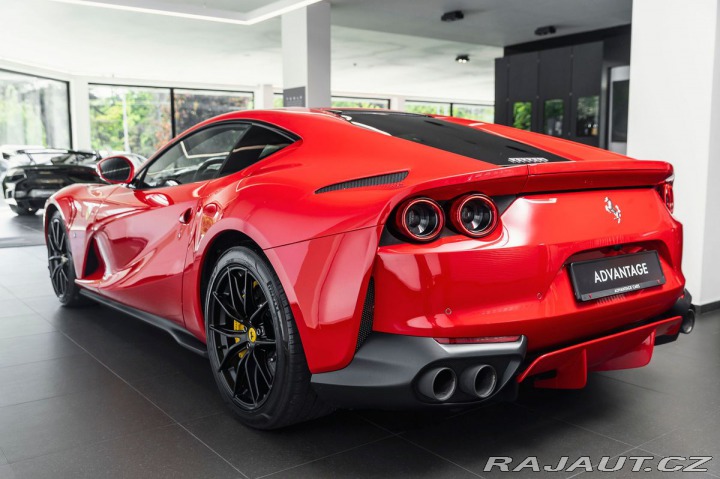 Ferrari 812 Superfast 2019