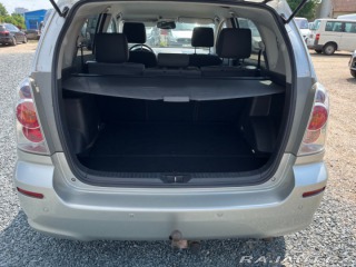 Toyota Corolla Verso 1.8i 95Kw Executive 2007