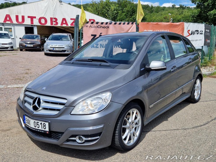 Mercedes-Benz B B 180 na splátky všem! 2010