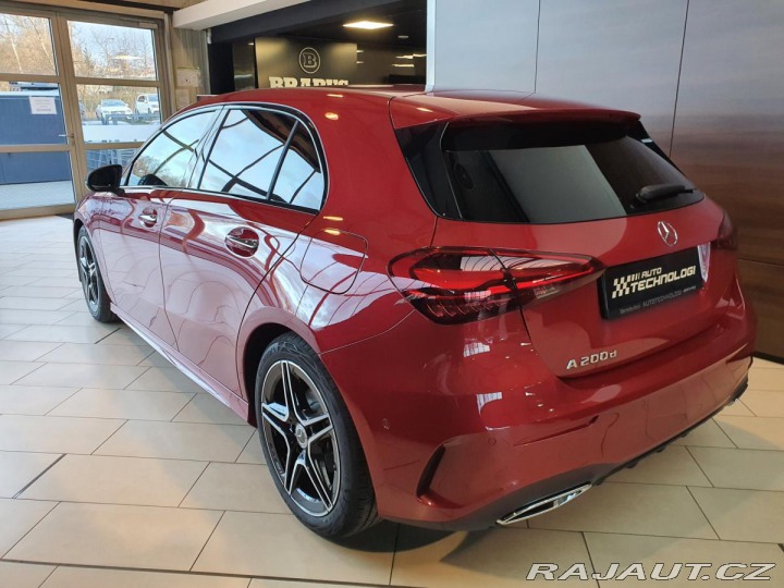 Mercedes-Benz A A 200 D 2023