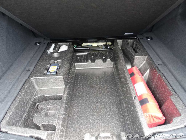 Jaguar F-Pace 2,0 R-Dynamic SE D200 4x4 2023