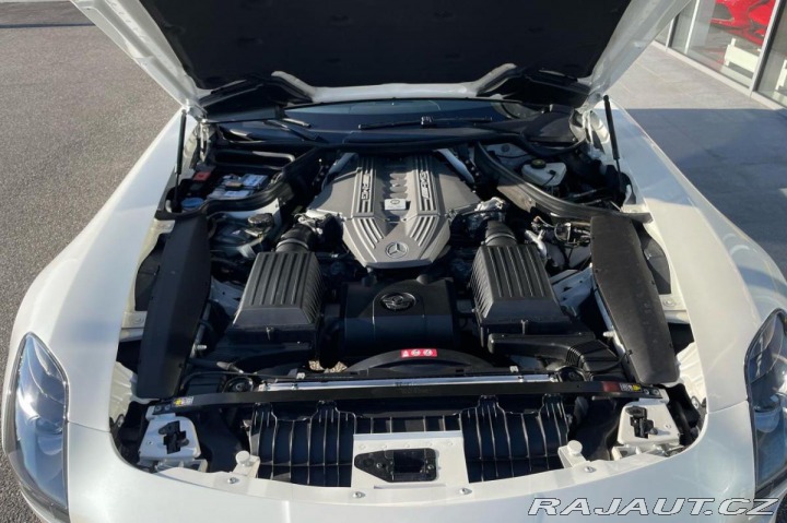 Mercedes-Benz SLS AMG B&O 2016