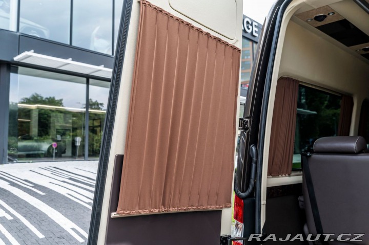 Mercedes-Benz Sprinter  1800