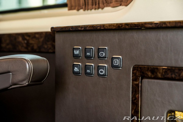 Mercedes-Benz Sprinter  1800