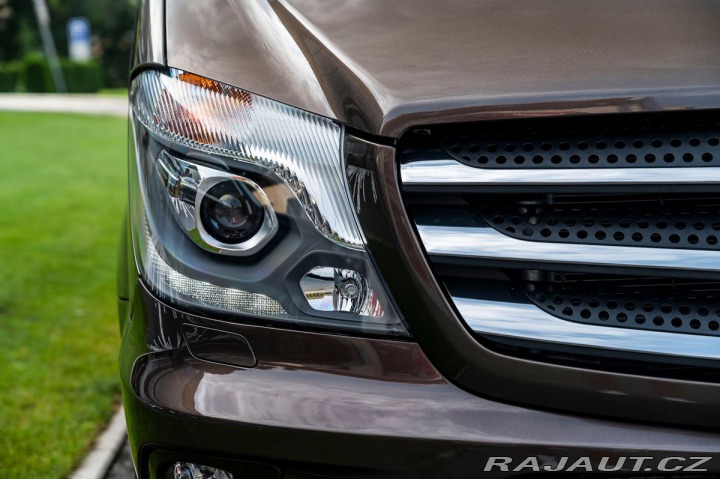 Mercedes-Benz Sprinter  1800