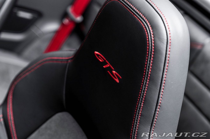 Porsche 911 Carrera 4 GTS Cabriolet/B 2022