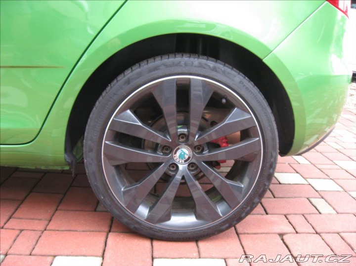Škoda Fabia 1,4 TSI 180PS II RS DSG 2011