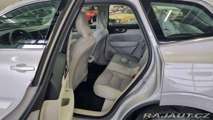 Volvo XC60 B4 2.0L 197+14 HP AT8 AWD 2024