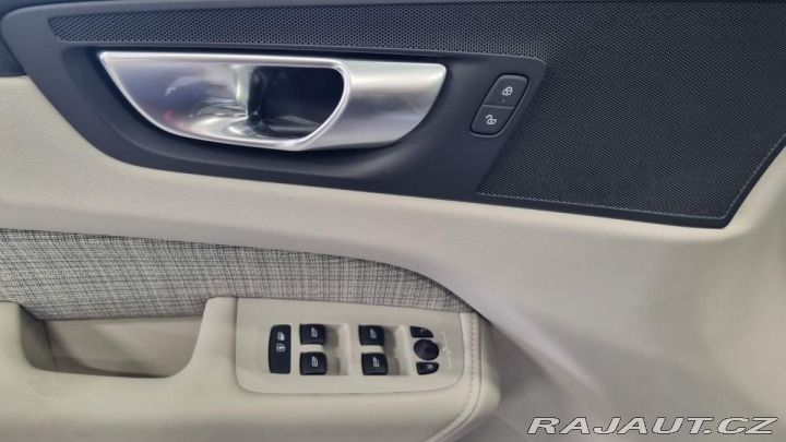 Volvo XC60 B4 2.0L 197+14 HP AT8 AWD 2024