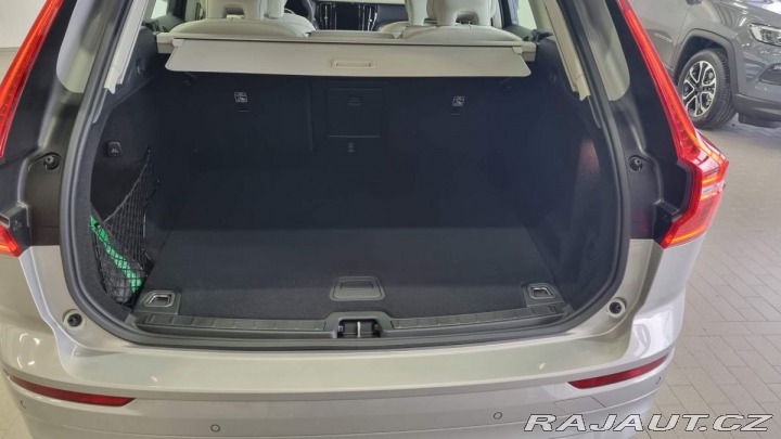 Volvo XC60 B4 2.0L 197+14 HP AT8 AWD 2024