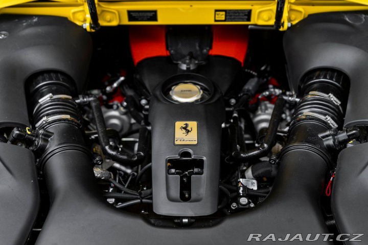 Ferrari F8 Spider 2023