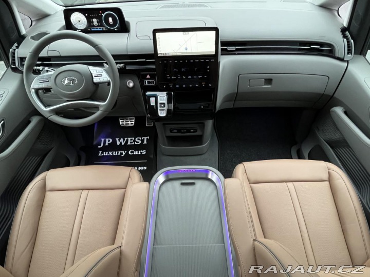 Hyundai Staria 4x4 SIGNATURE BOSE reg.11 2022