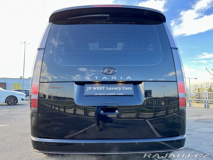 Hyundai Staria 4x4 SIGNATURE PANORAM nov 2023