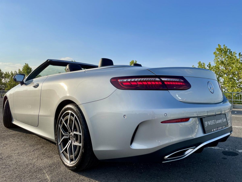 Mercedes-Benz E 220d AMG Cabrio*AIR*záruk