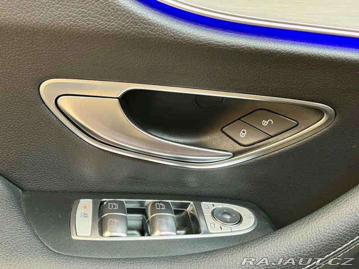 Mercedes-Benz E 220d AMG Cabrio*AIR*záruk 2021