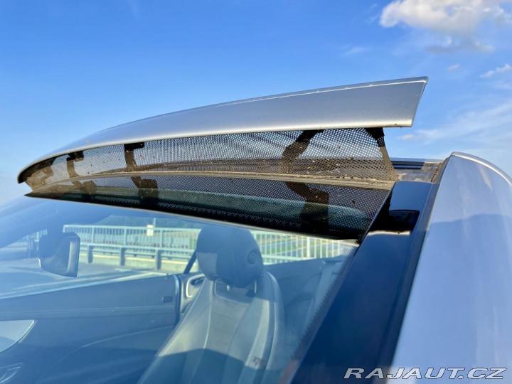 Mercedes-Benz E 220d AMG Cabrio*AIR*záruk 2021