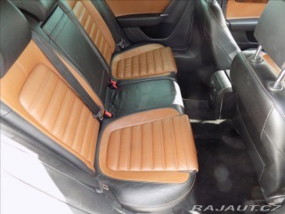 Volkswagen Passat 2,0 TDI Highline/DSG/Kůže 2011