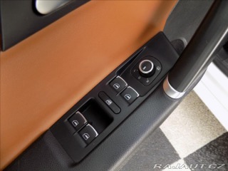 Volkswagen Passat 2,0 TDI Highline/DSG/Kůže 2011