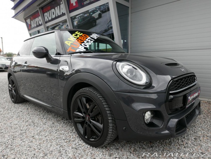 Mini Cooper S 2,0i 141kW JCW Paket 2018