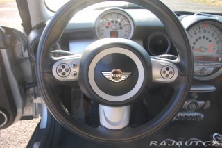Mini Cooper Cooper 1,6D, typ R56 2007