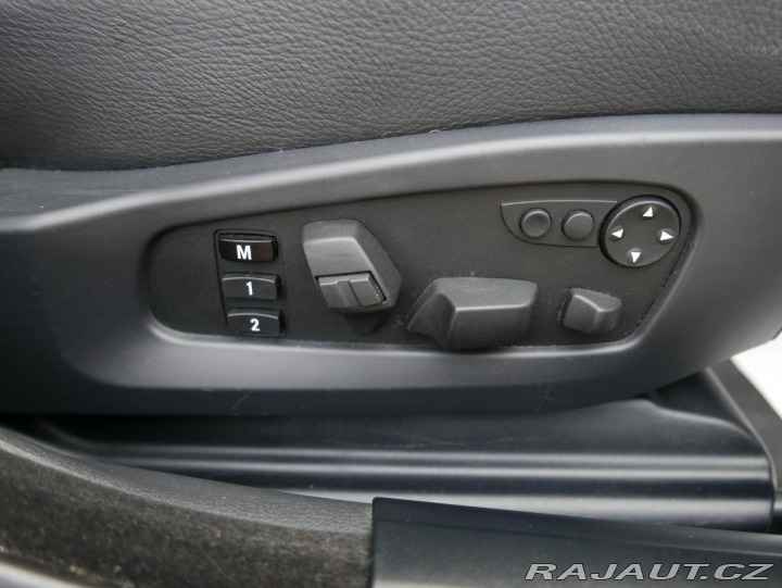 BMW 5 530Xi 200kW Automat REZER 2007
