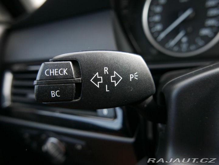 BMW 5 530Xi 200kW Automat REZER 2007