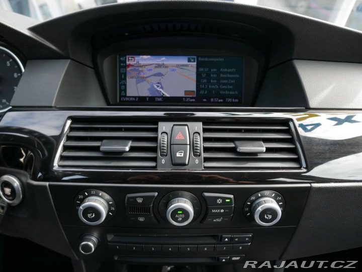 BMW 5 530Xi 200kW Automat REZER 2007
